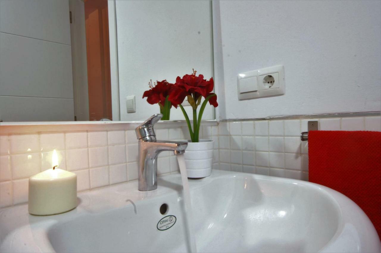 Apartamento Apartamento Vacacional Carmona Exterior foto